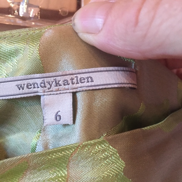 Anthropologie Wendy Katlen skirt size 6 runs small - Picture 4 of 6